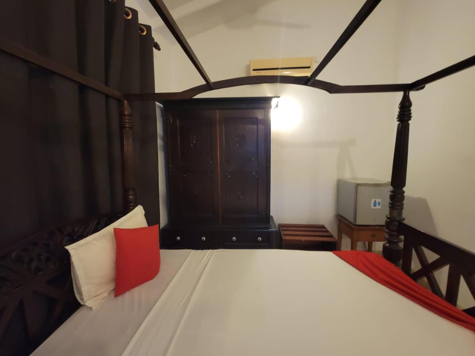 The Empyrean Airport Transit Hotel Katunayaka Екстериор снимка